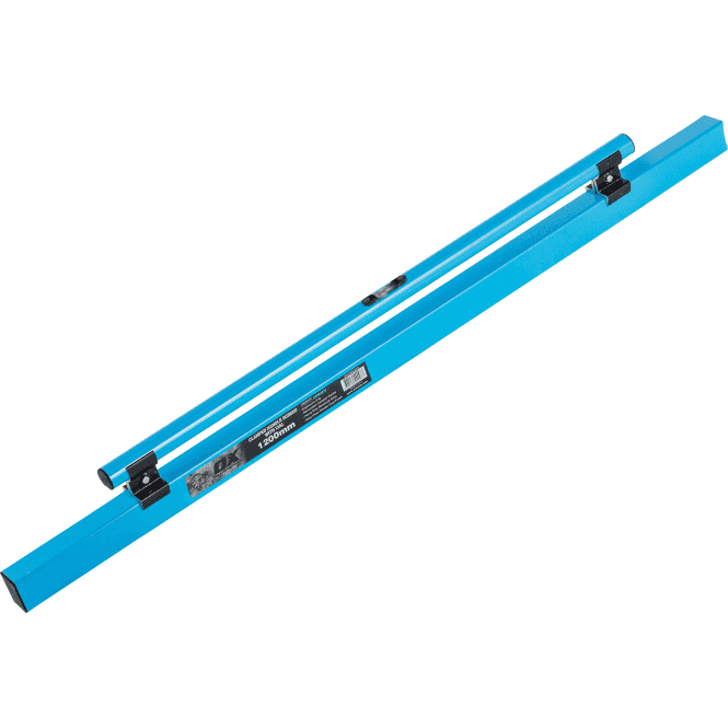 OX Tools OX-P021318 Concrete Screed 1800mm With Vial